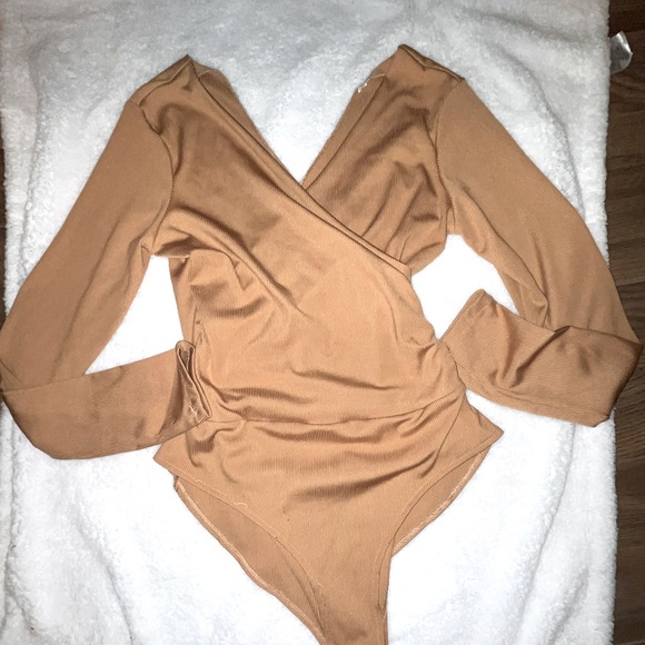 Ribbed Bodysuit V Neck - Picture 1 of 3